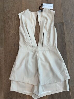 Kendall Lane Gameday Ivory Plunge V-Neck Romper
